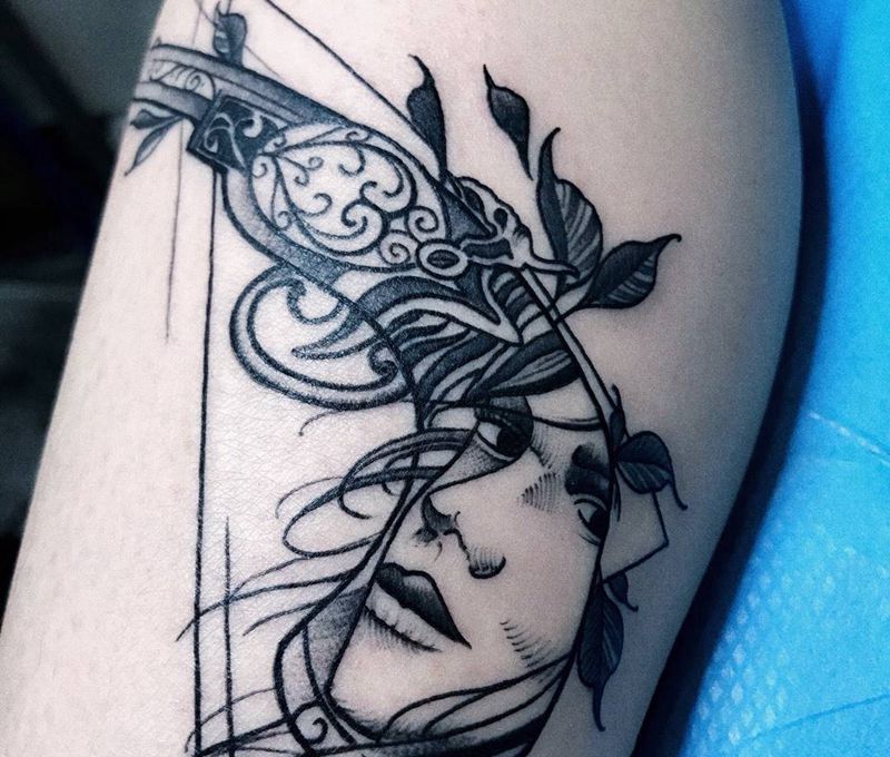 枪纹身图片_成品腿部清新纹身图案