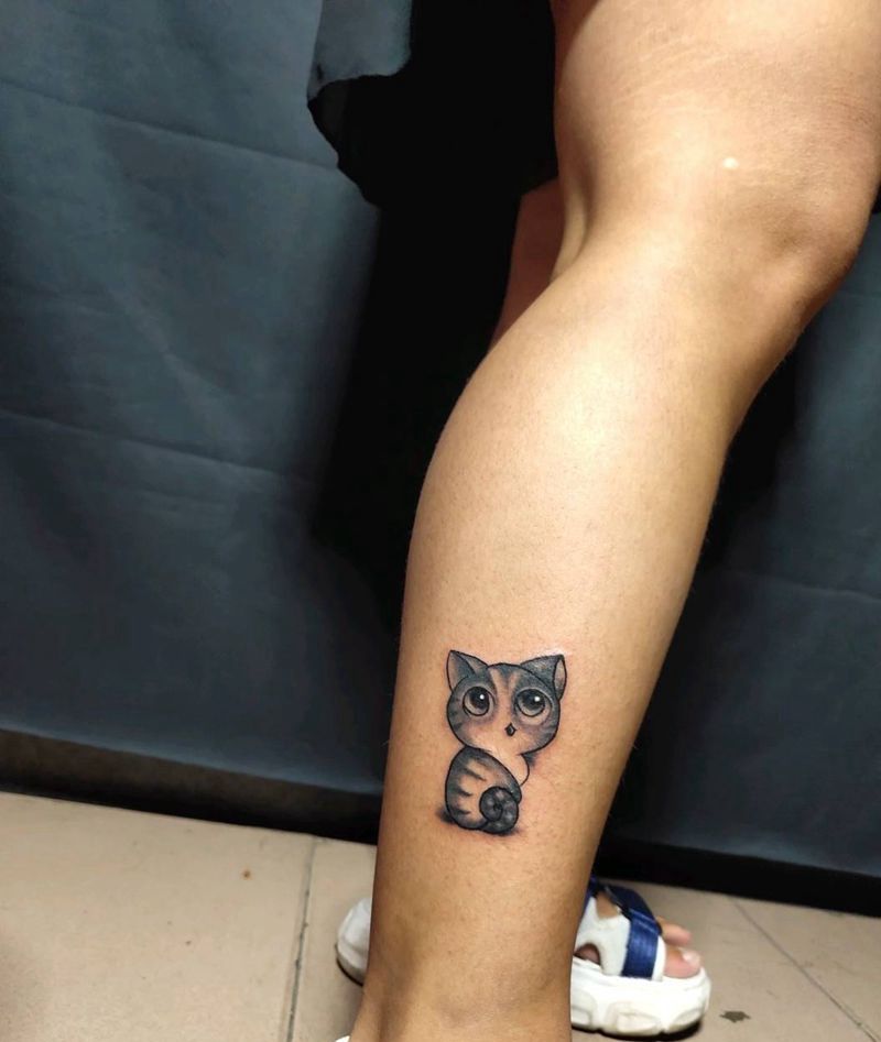 小猫咪纹身图片_腿部脚部欧美写实New School猫纹身图案