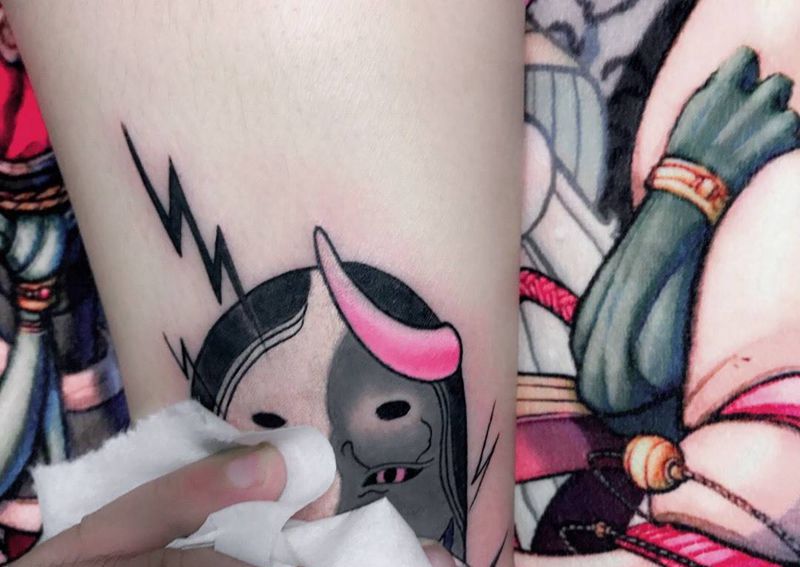 戏剧纹身图片_成品腿部传统清新鬼神纹身图案