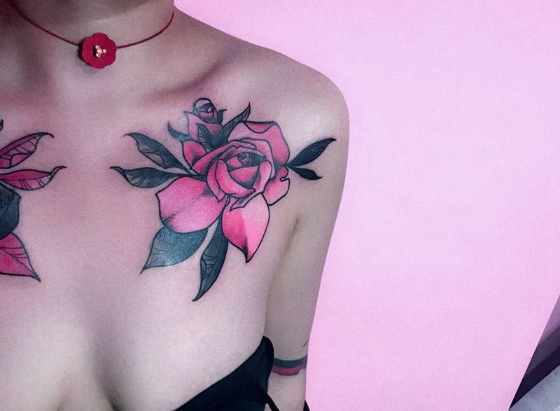 花纹身图片_成品胸部清新静物植物纹身图案