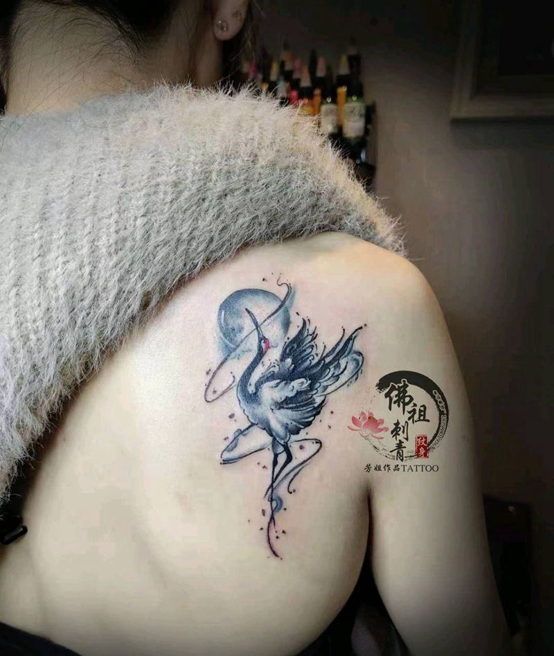 鹤纹身图片_水墨纹身图案