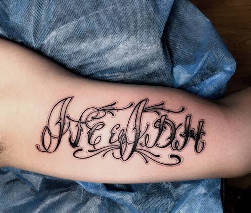 花体纹身图片_成品手部纹身图案