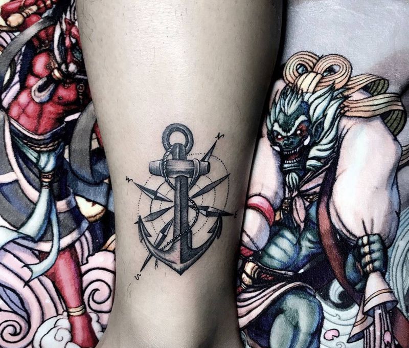 船锚纹身图片_成品腿部传统清新字符纹身图案