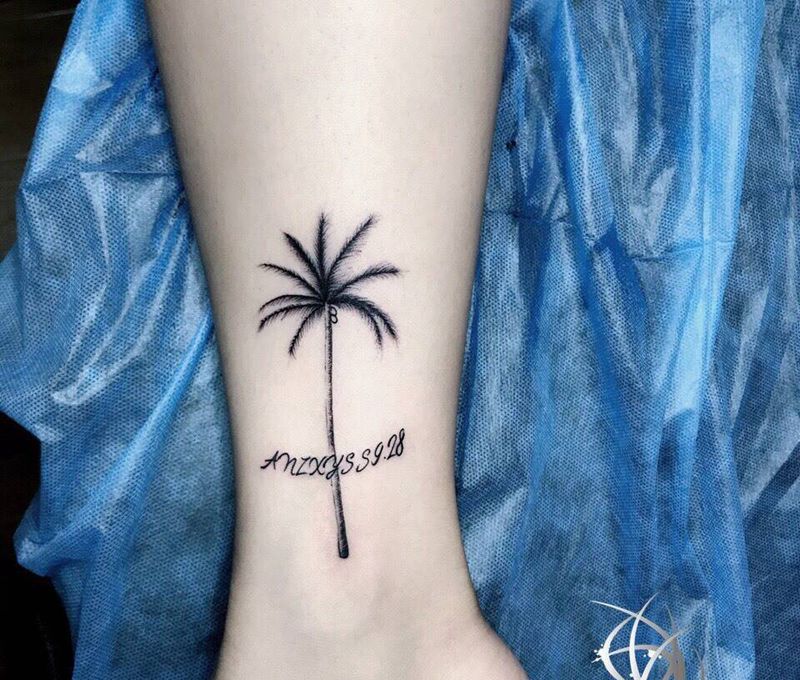 棕榈树纹身图片_腿部纹身图案
