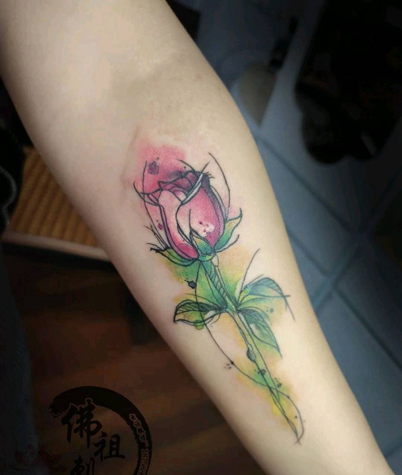 水彩玫瑰纹身图片_手臂腿部水彩水墨纹身图案
