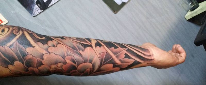 花臂纹身图片_手臂新传统纹身图案