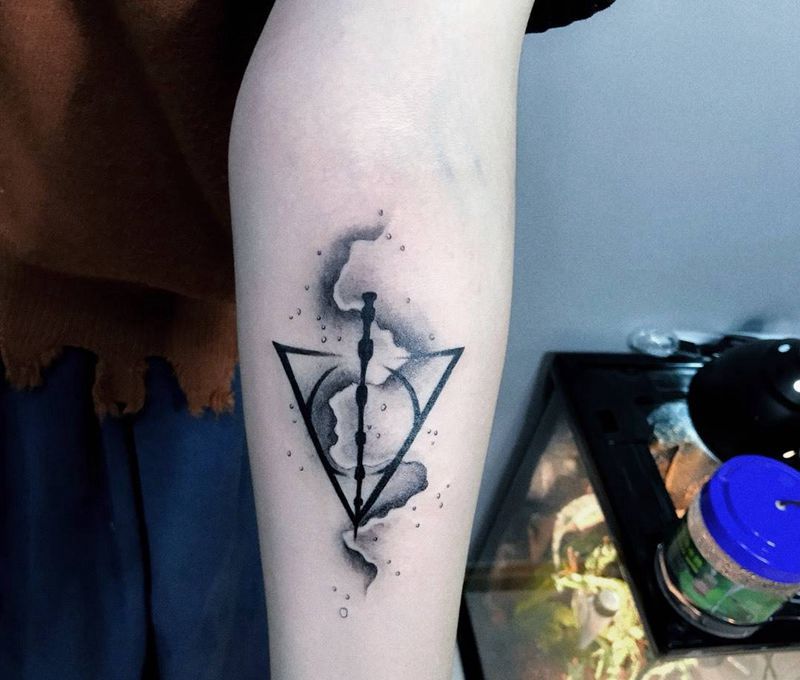 哈利波特纹身图片_成品手部欧美纹身图案