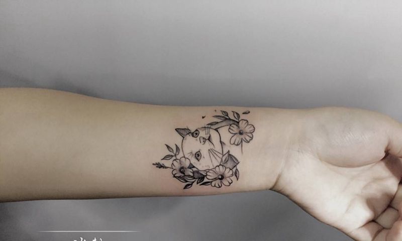 小猫纹身图片_成品手臂手部清新植物动物纹身图案