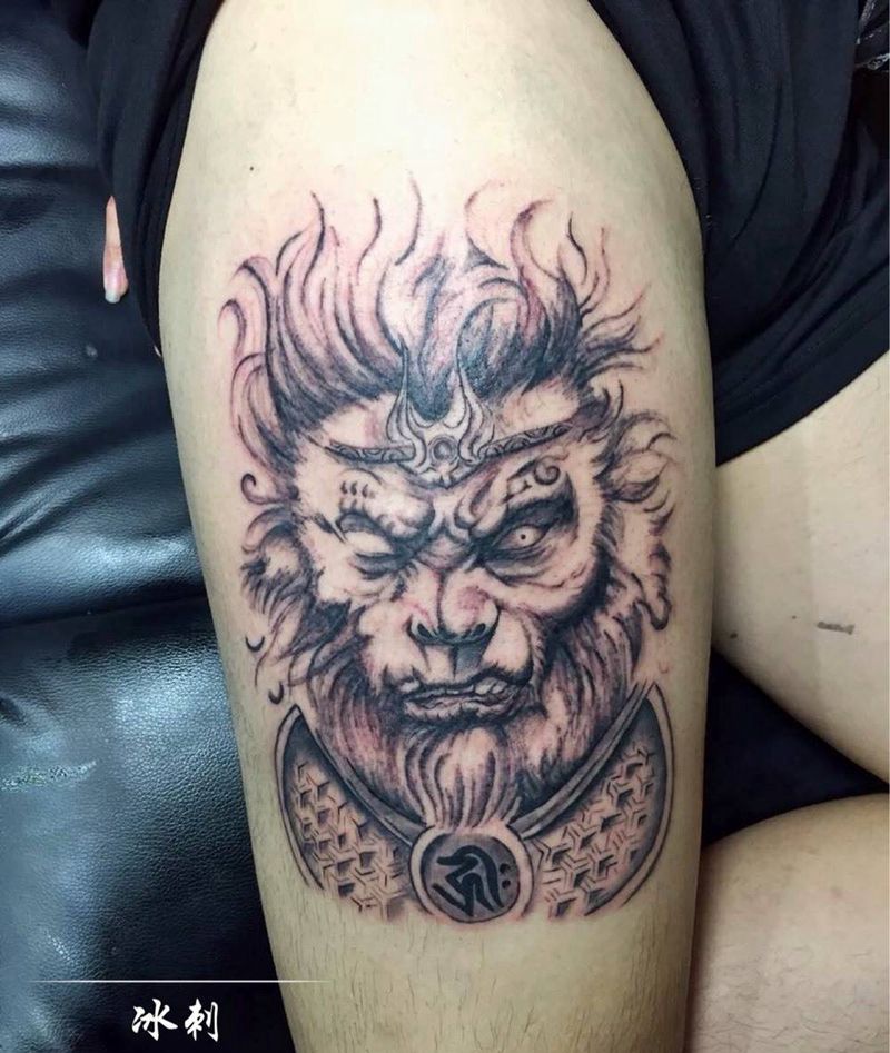 齐天大圣纹身图片_腿部纹身图案