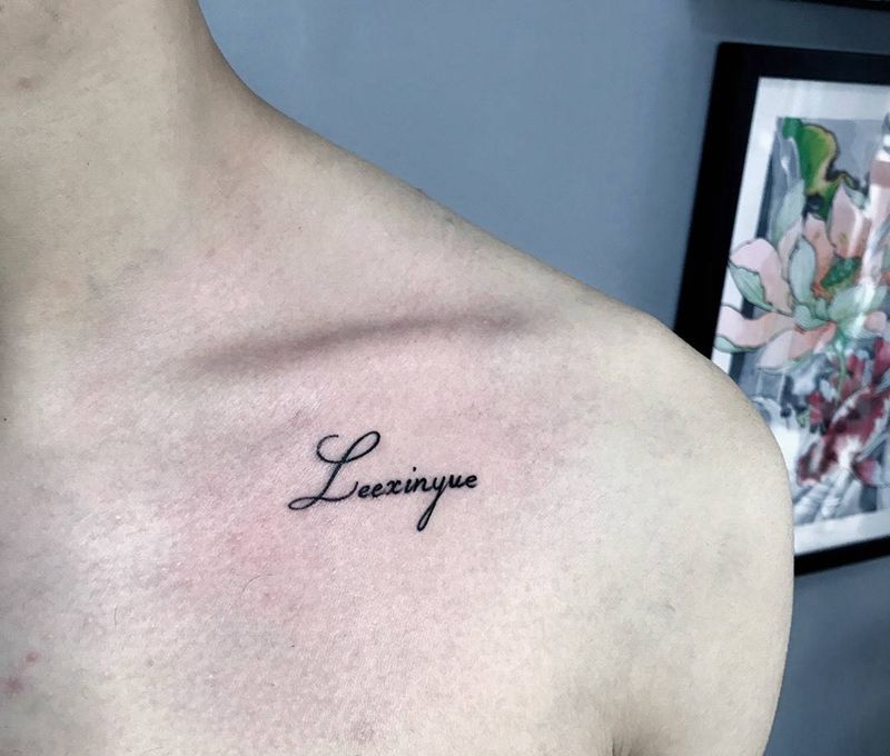 字母纹身图片_成品肩部清新纹身图案