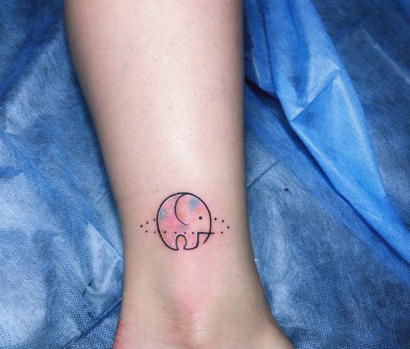 小象纹身图片_成品腿部清新纹身图案