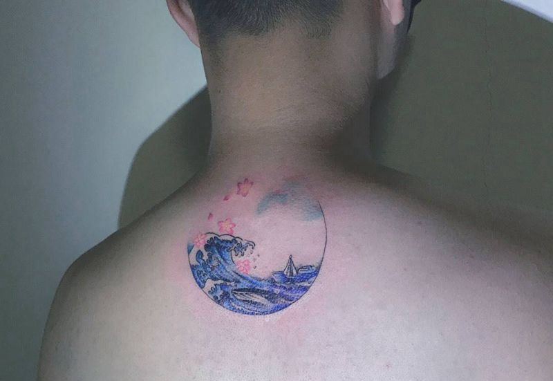 浪纹身图片_成品背部清新原创纹身图案