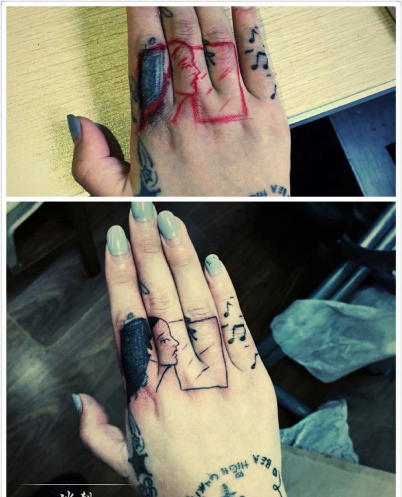 手指遮盖纹身图片_手部清新人物纹身图案