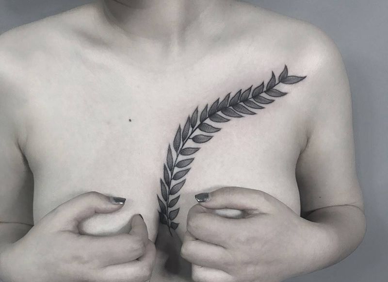 橄榄叶纹身图片_成品胸部清新植物纹身图案