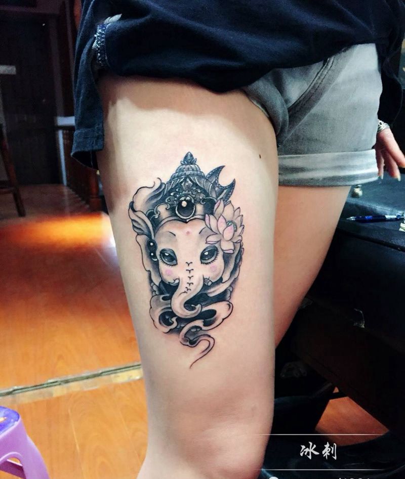 女版小象神。纹身图片_成品脚部清新鬼神纹身图案