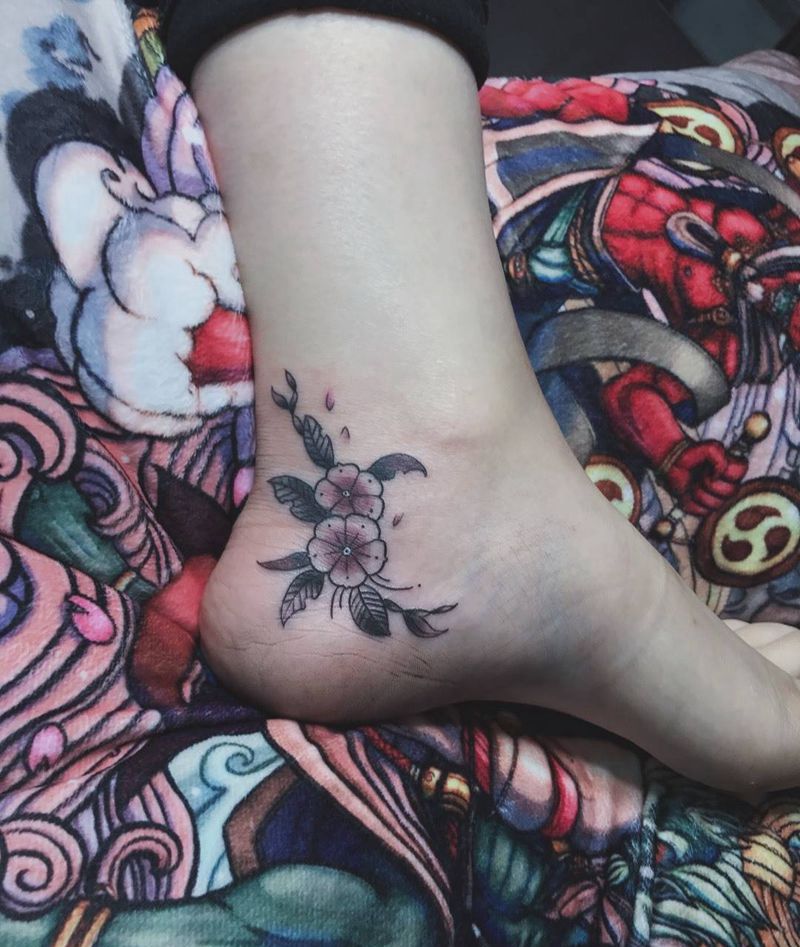 花纹身图片_成品脚部清新传统欧美植物纹身图案