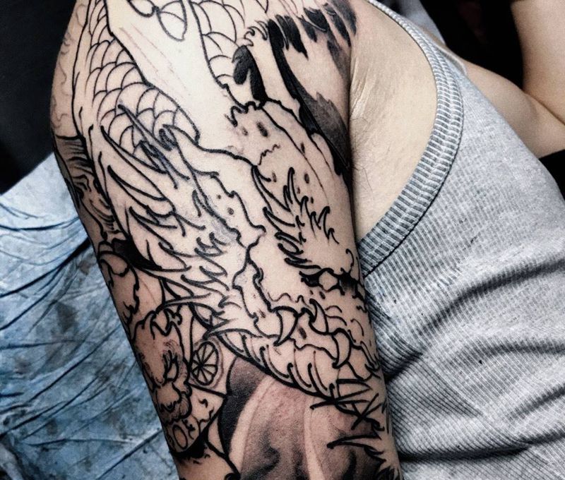 花臂纹身图片_成品手臂传统纹身图案