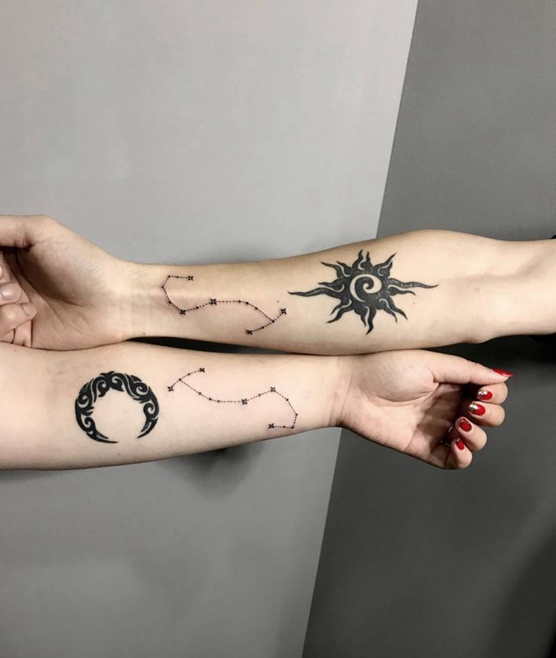 星座，太阳月亮非本工作室作品纹身图片_成品手部传统清新纹身图案