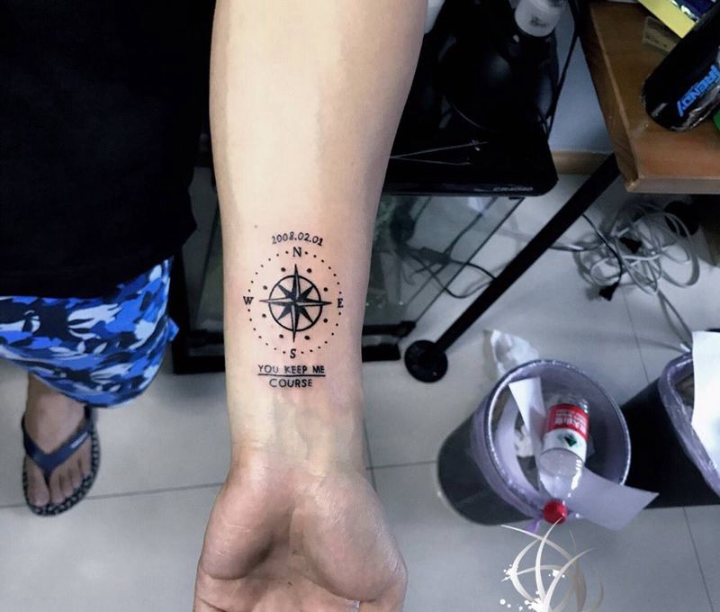 小图纹身图片_手部纹身图案