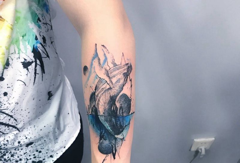 戏夏纹身图片_成品手部清新欧美几何动物纹身图案