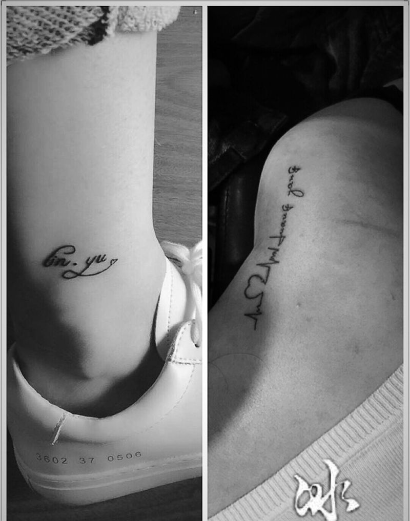 字母小作纹身图片_脚部背部纹身图案