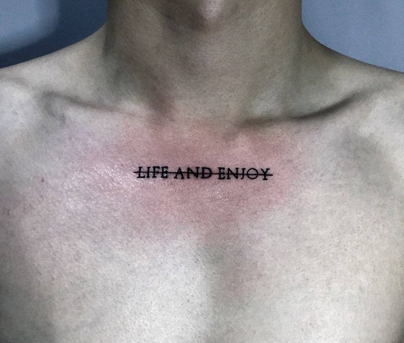 字母纹身图片_成品胸部清新字符纹身图案