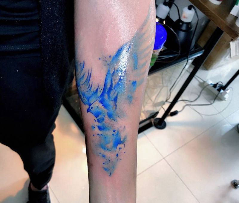 凤凰纹身图片_成品手部清新纹身图案