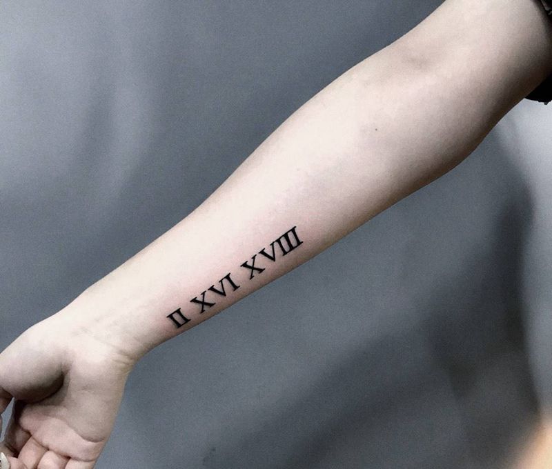 字母。纹身图片_成品手部清新纹身图案