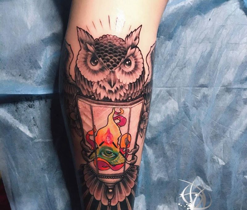 猫头鹰纹身图片_成品腿部纹身图案