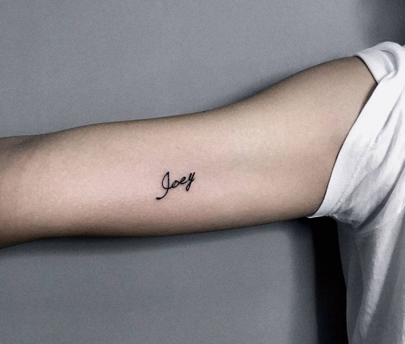 字母纹身图片_成品清新几何字符纹身图案