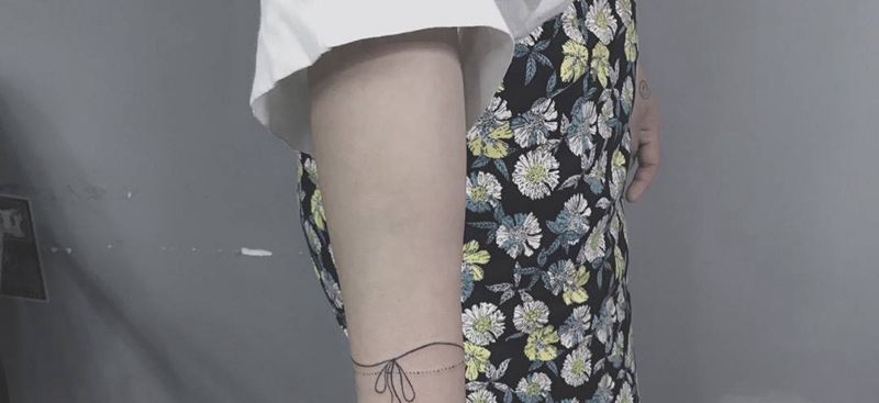 小清新纹身图片_成品手部清新字符纹身图案