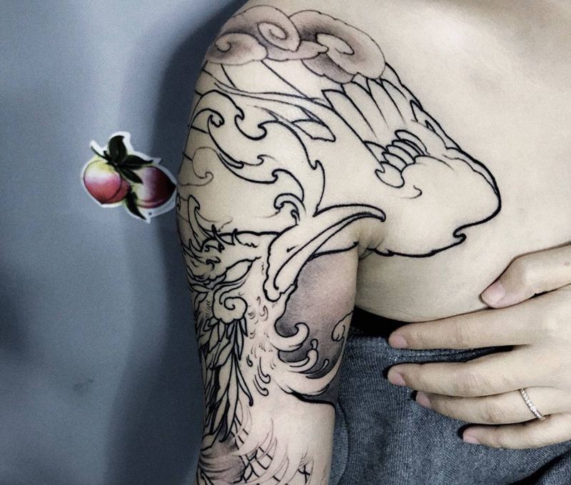 凤凰纹身图片_成品手部传统鬼神纹身图案