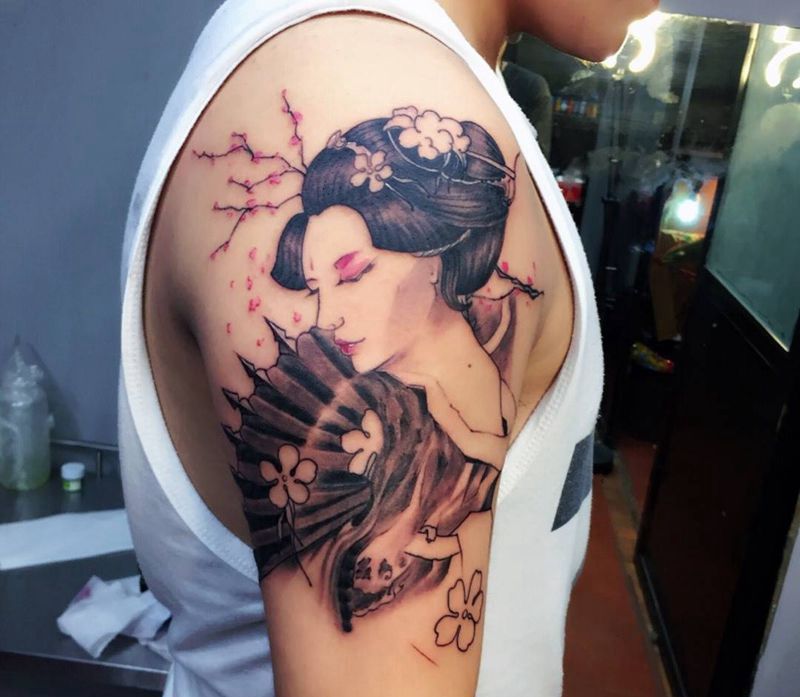 艺妓纹身图片_成品手臂清新人物传统纹身图案