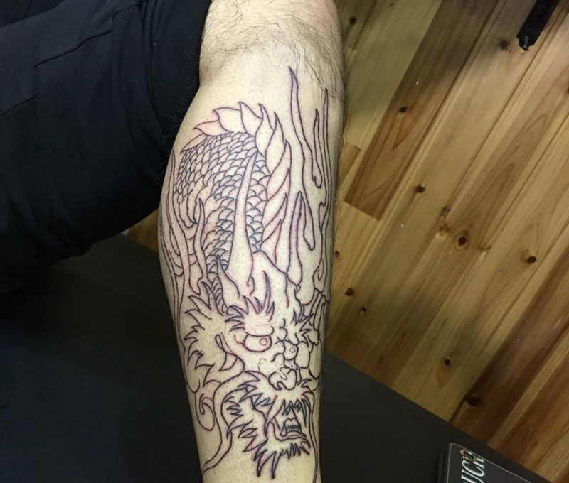 龙纹身图片_腿部纹身图案