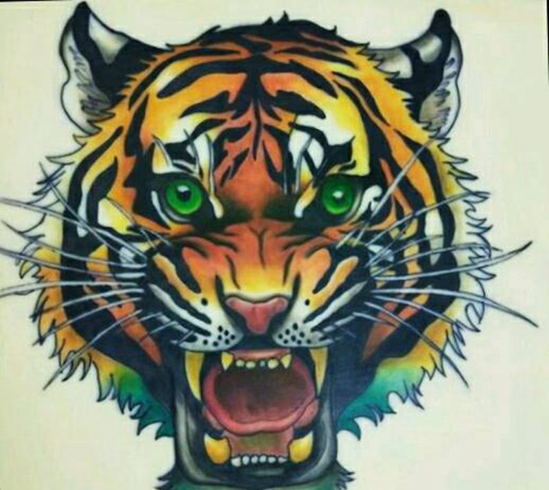 练习皮纹身图片_肩部纹身图案