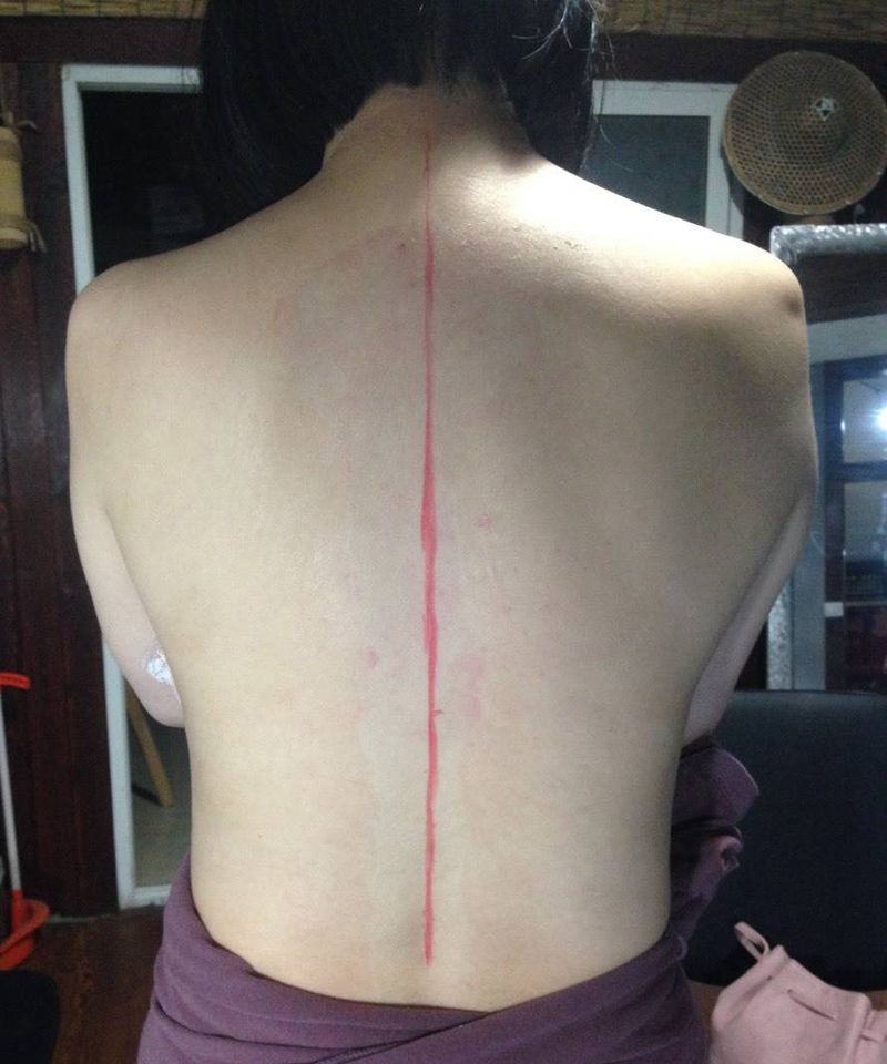 维吾尔文字纹身图片_成品背部清新字符图腾纹身图案