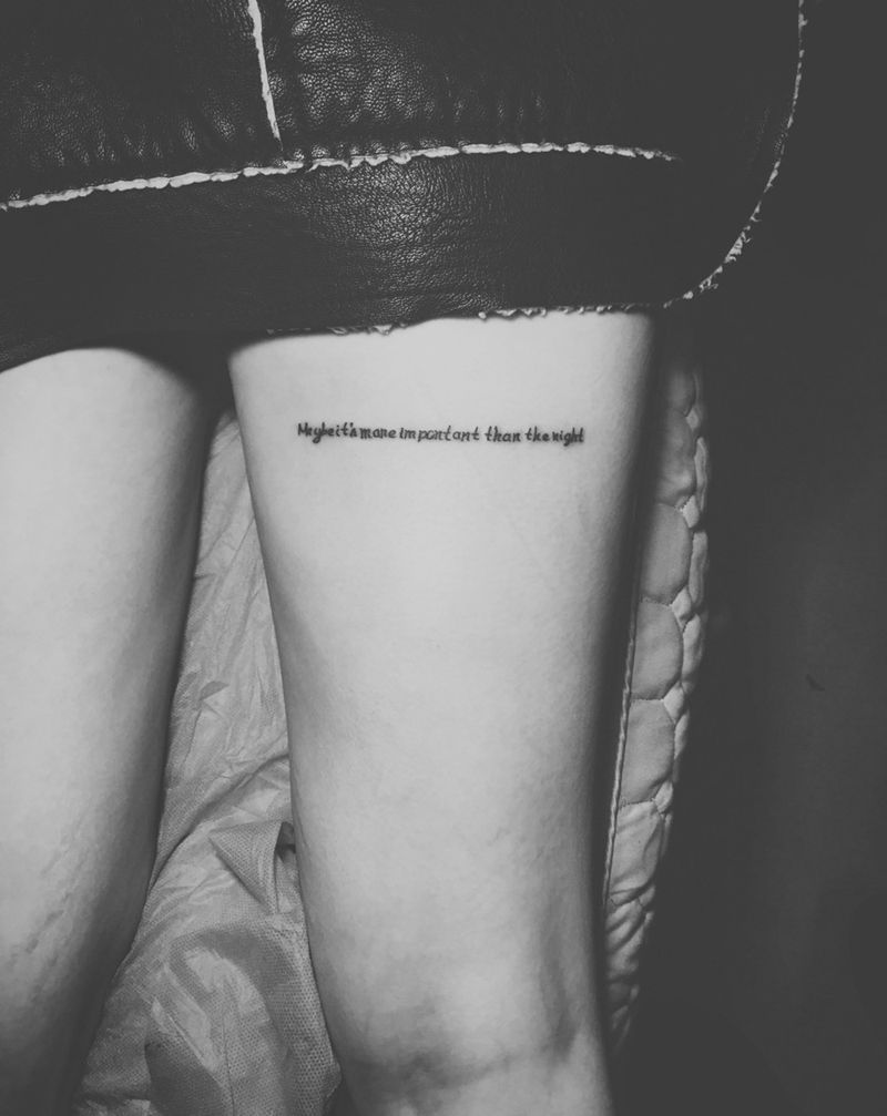 英文纹身图片_成品欧美字符腿部纹身图案