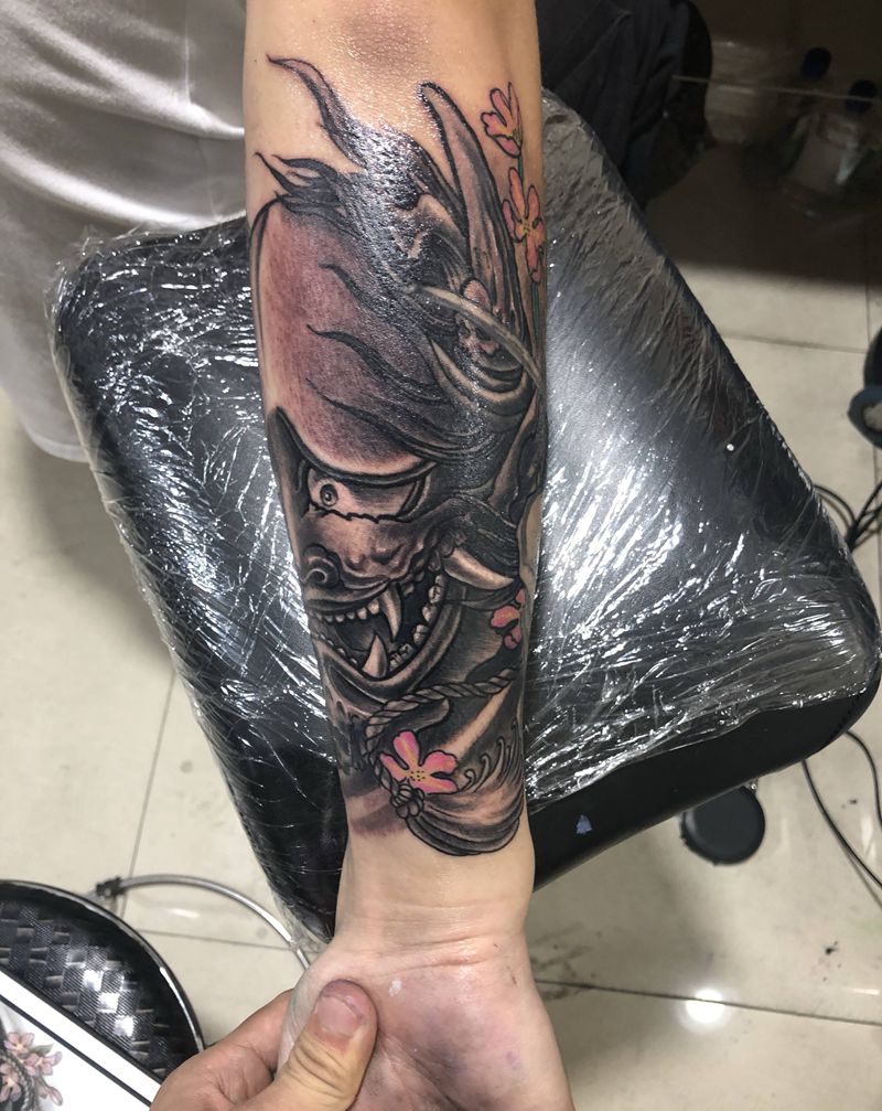 般若遮盖纹身图片_手臂纹身图案