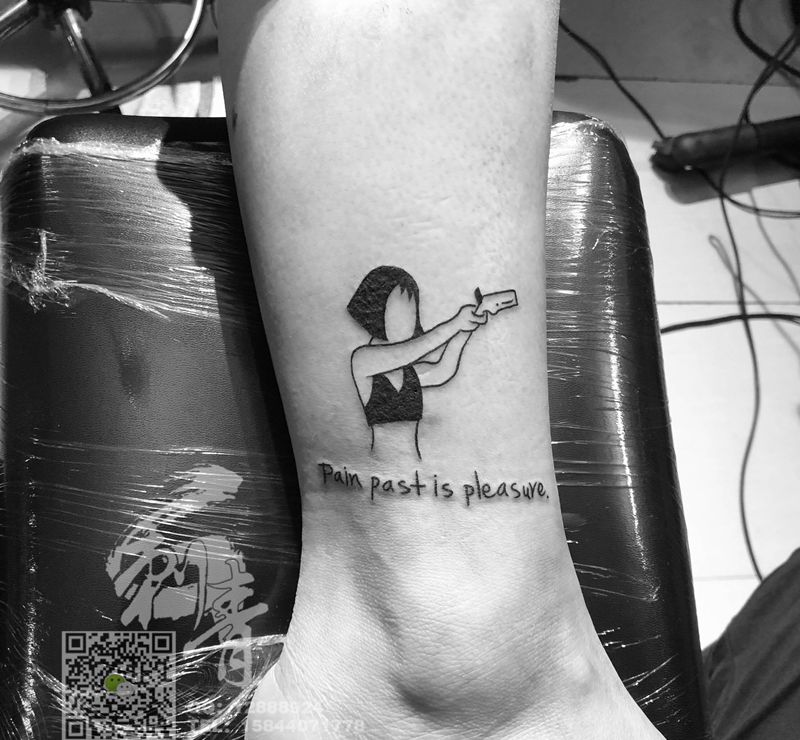 简笔画纹身图片_腿部图腾纹身图案