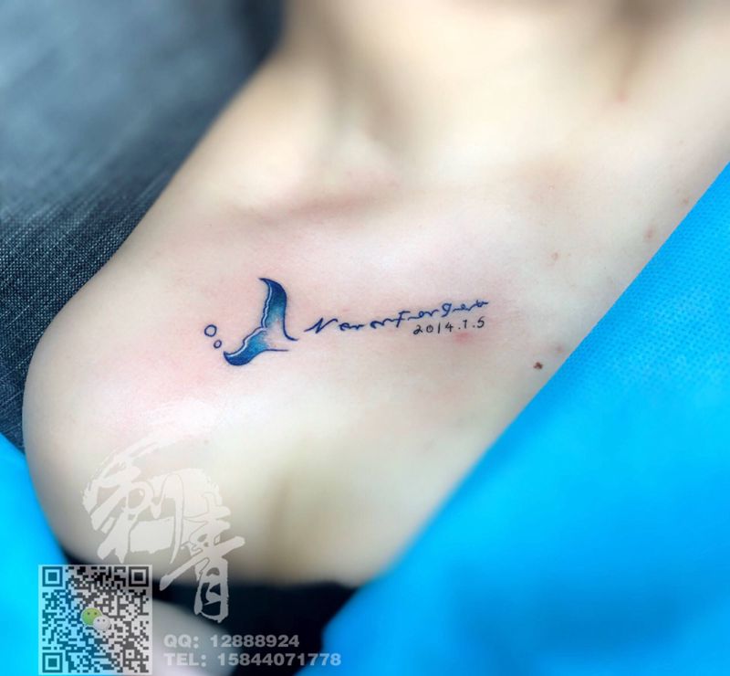 小清新纹身图片_锁骨纹身图案