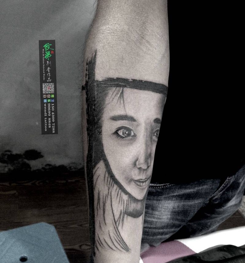 谁啊？纹身图片_手臂肖像人物原创纹身图案