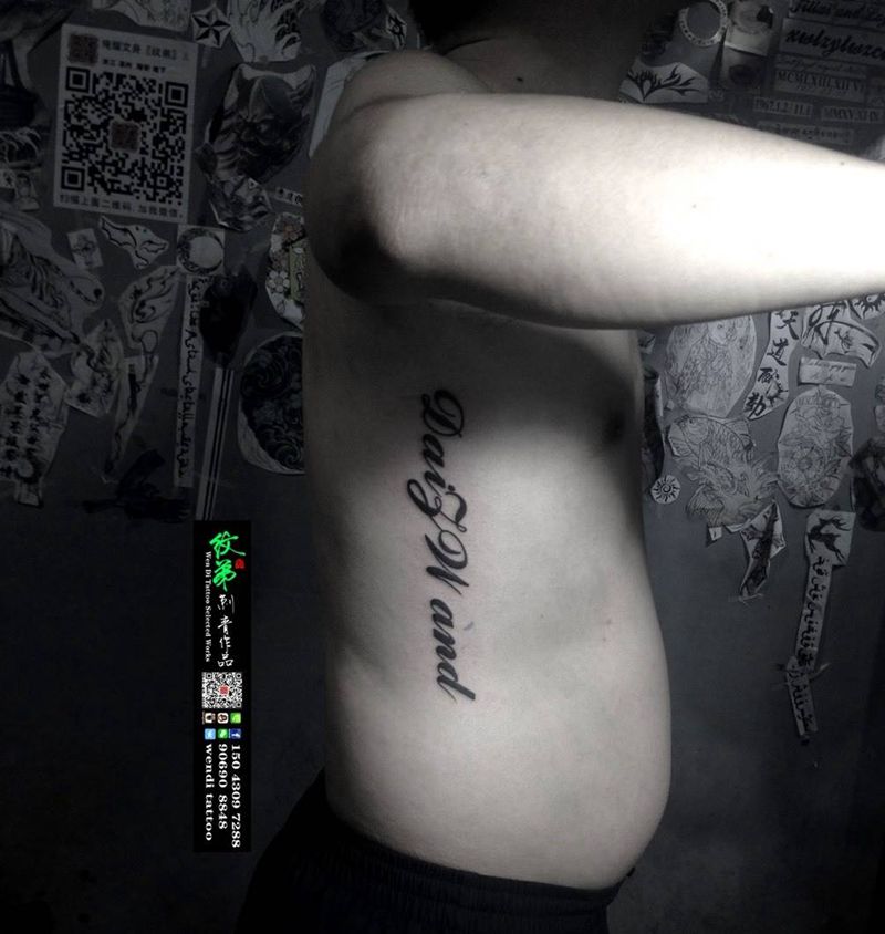 英文设计纹身图片_成品肩部手臂腰部手部清新字符原创纹身图案