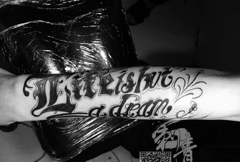 奇卡诺花体英文纹身图片_成品手稿手臂欧美字符纹身图案