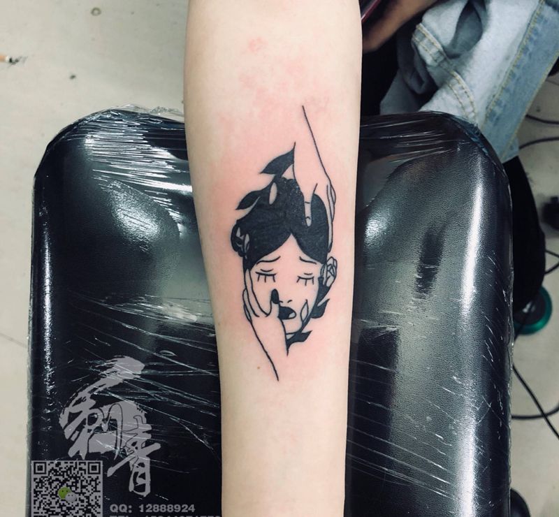 小图纹身图片_手臂Old School纹身图案