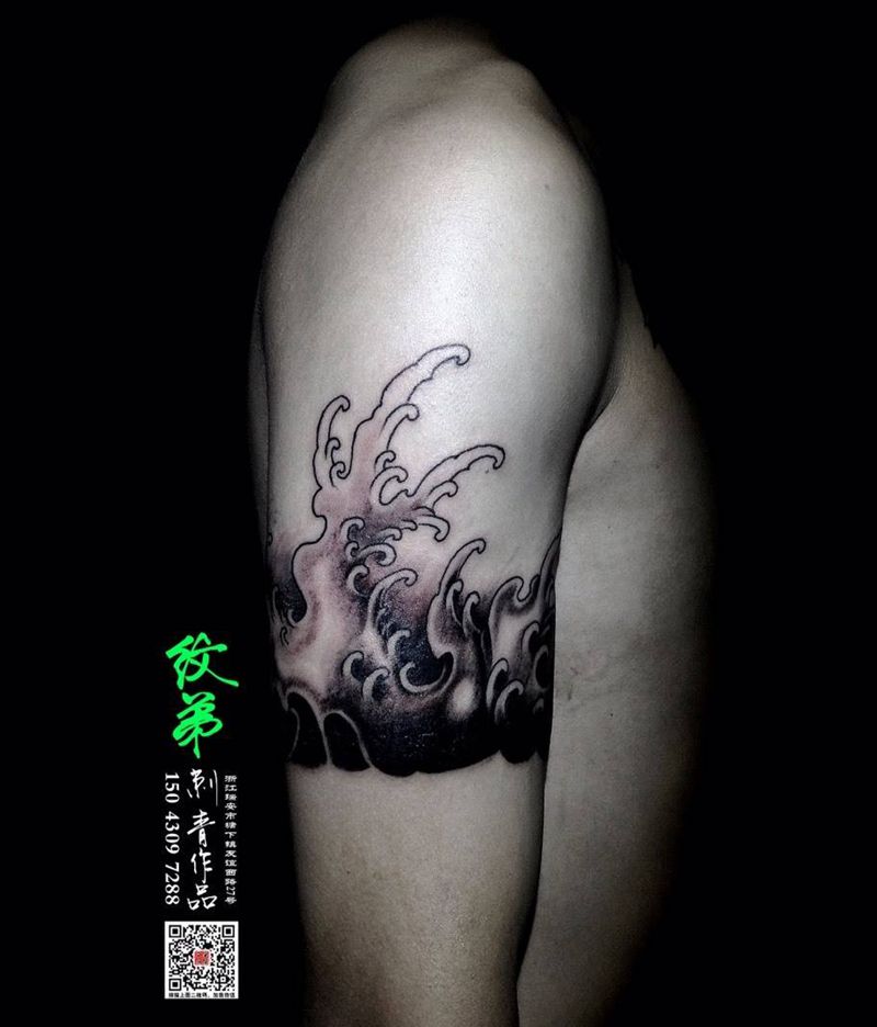 划船不用浆纹身图片_手臂新传统遮盖 修改纹身图案