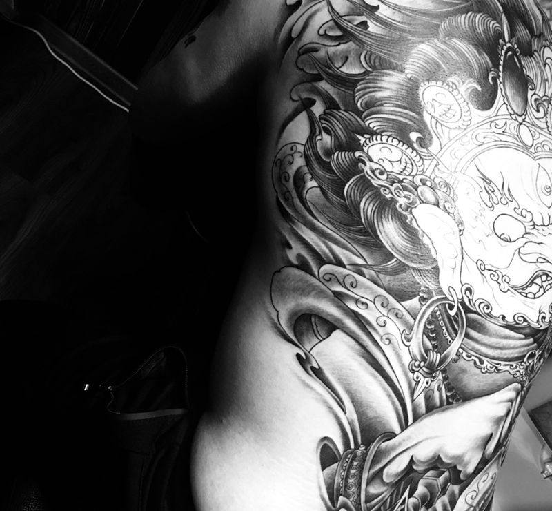 看细节纹身图片