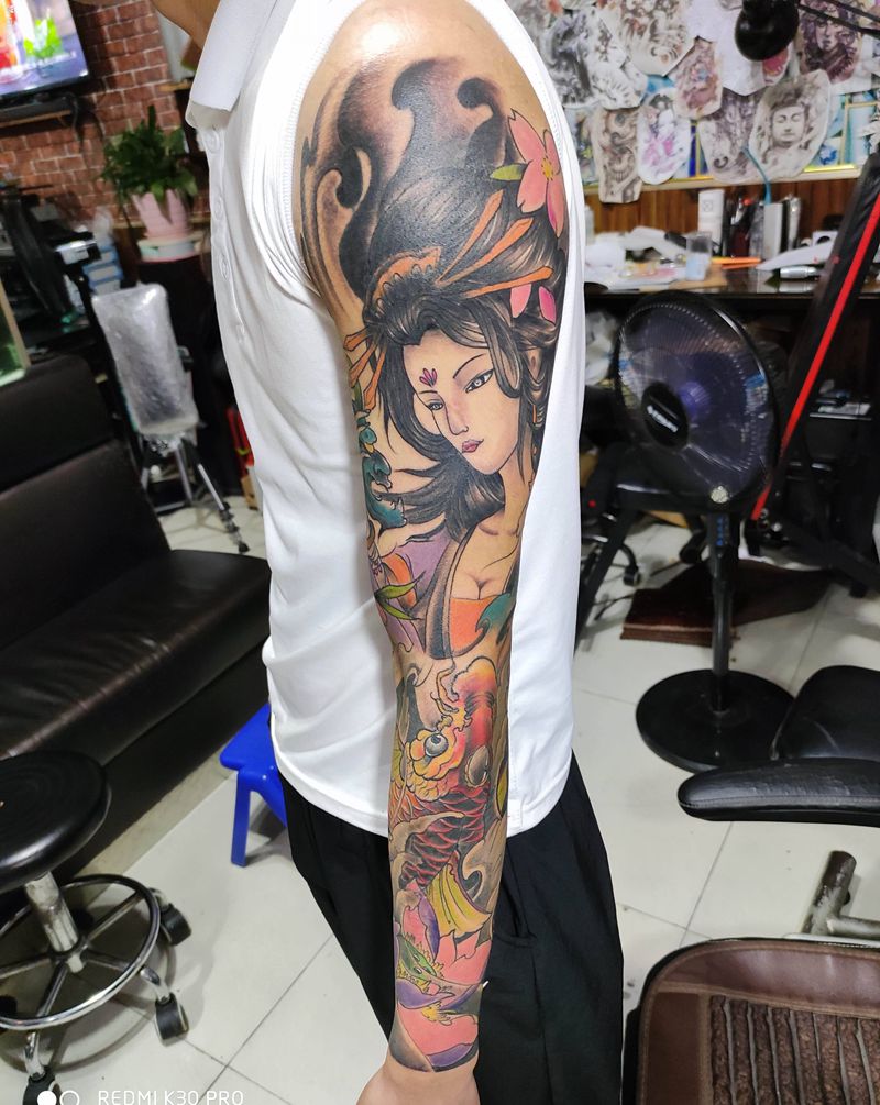 花臂彩色 艺妓 锦鲤上色纹身图片_手臂腿部老传统新传统纹身图案