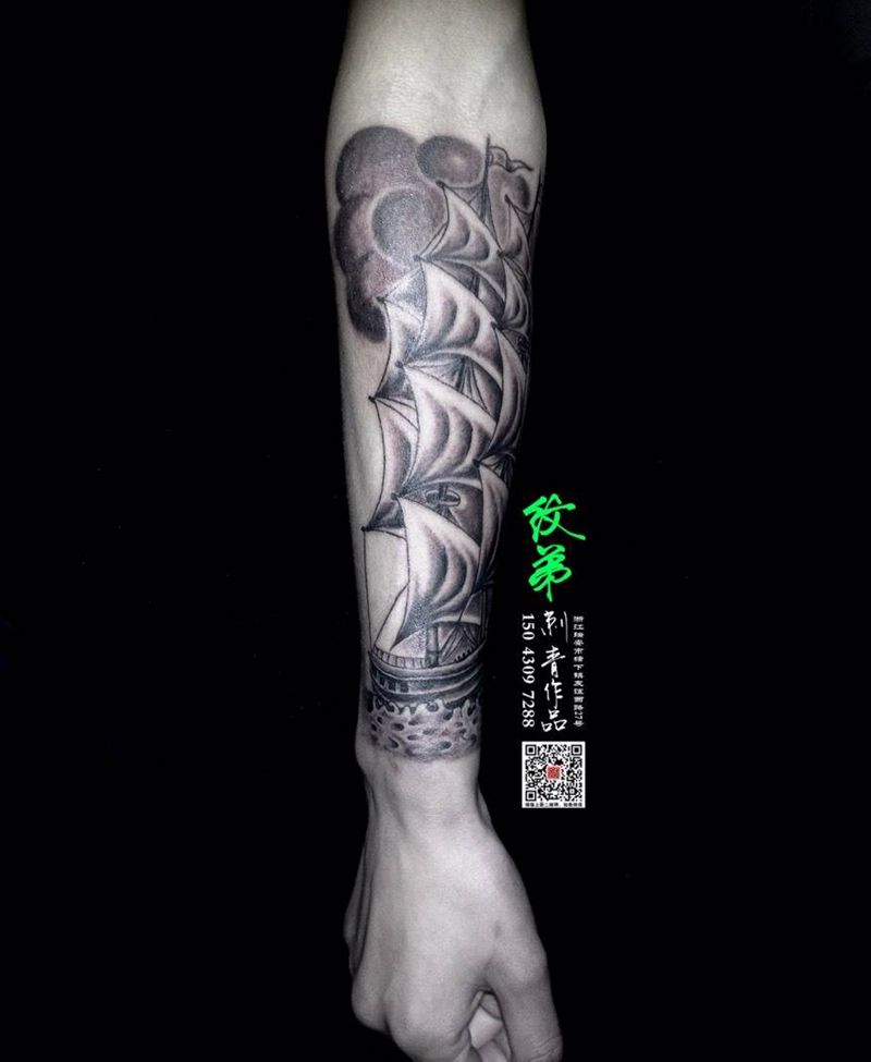 一帆风顺纹身图片_手臂欧美纹身图案