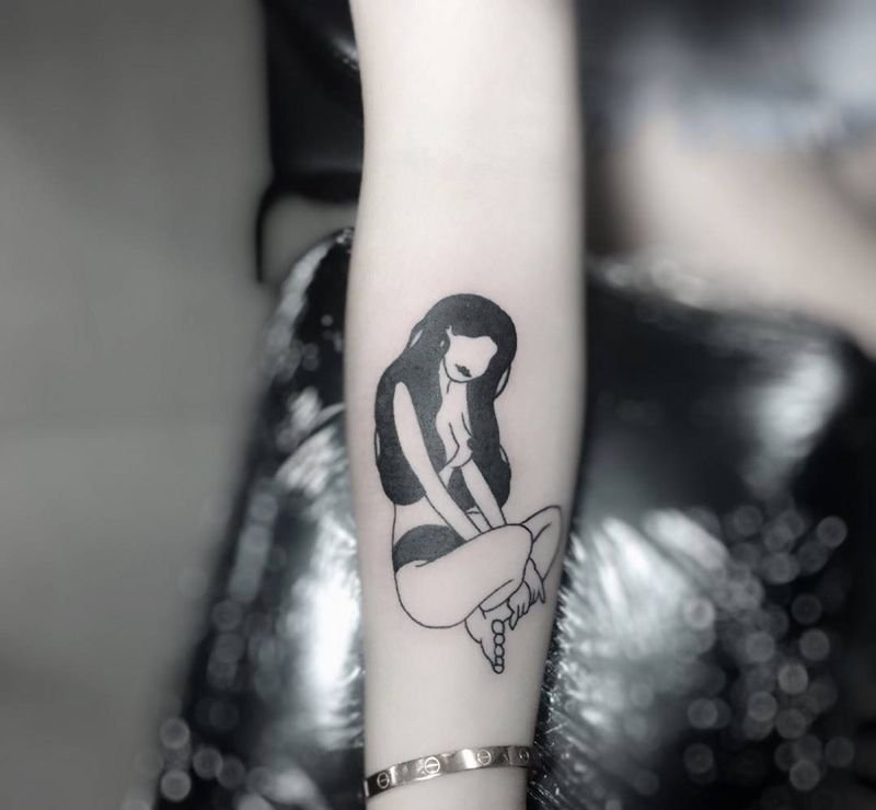 简笔画纹身图片_成品清新插画人物手臂纹身图案