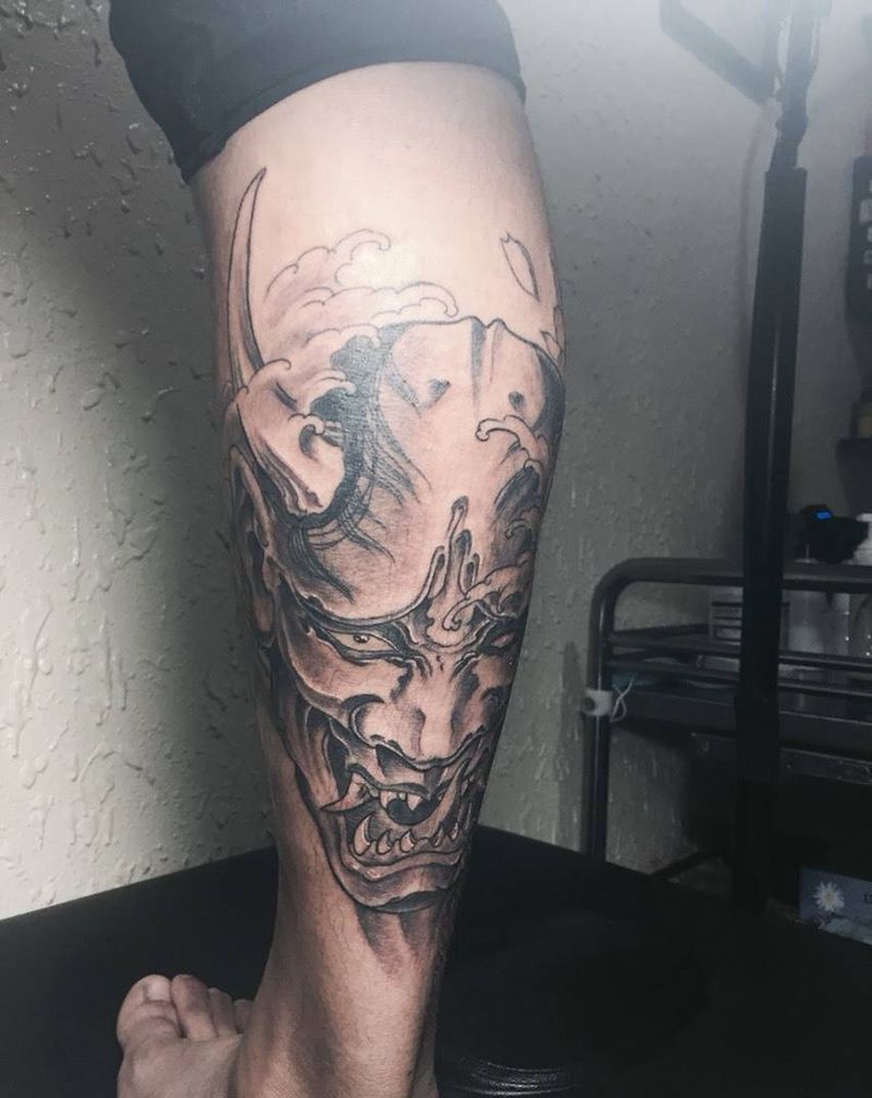 小腿班诺纹身图片